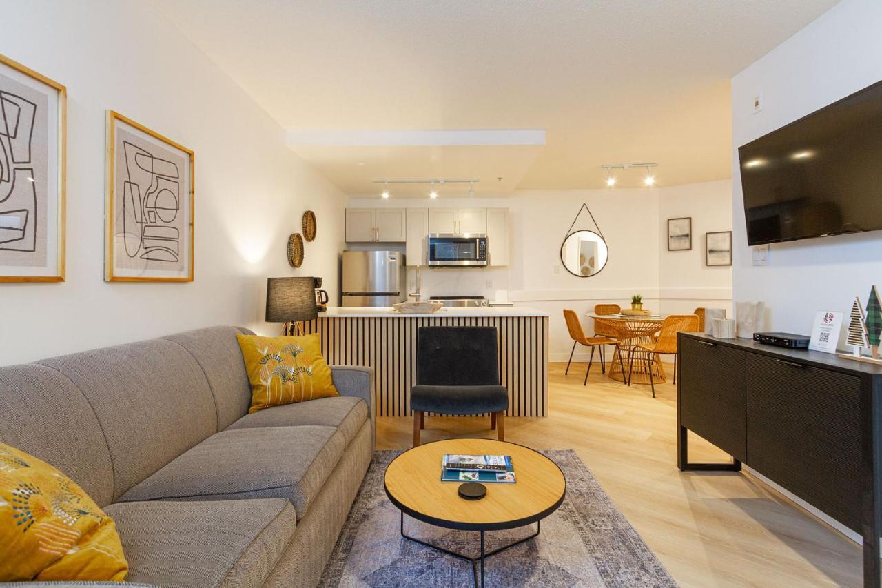 Newly Renovated Suite In Whistler Village Sleeps 4 Exterior photo