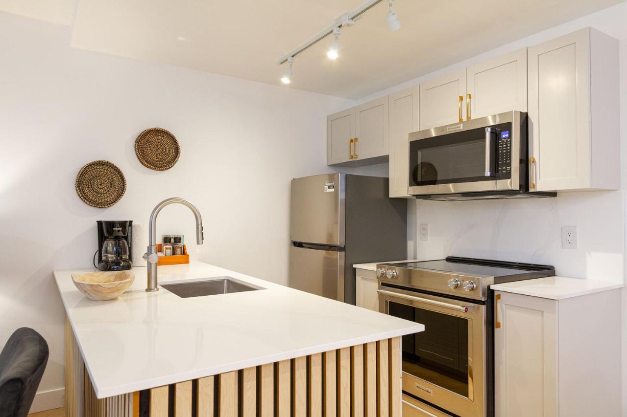 Newly Renovated Suite In Whistler Village Sleeps 4 Exterior photo